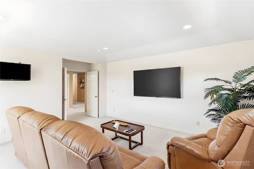 Property photo for 26810 SE 9th Way, Sammamish photo 26