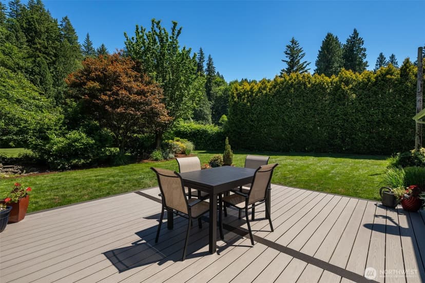 Property photo for 12328 Issaquah Hobart Road, Issaquah photo 28