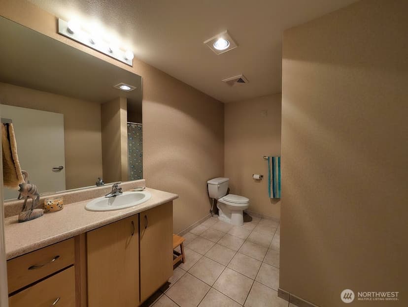 Property photo for 1335 Ocean Shores Boulevard SW #S13, Ocean Shores photo 9