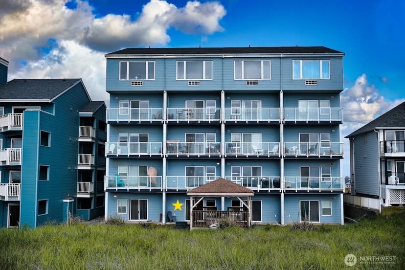 Property photo for 1335 Ocean Shores Boulevard SW #S13, Ocean Shores photo 17
