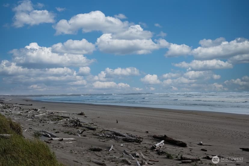 Property photo for 1335 Ocean Shores Boulevard SW #S13, Ocean Shores photo 13
