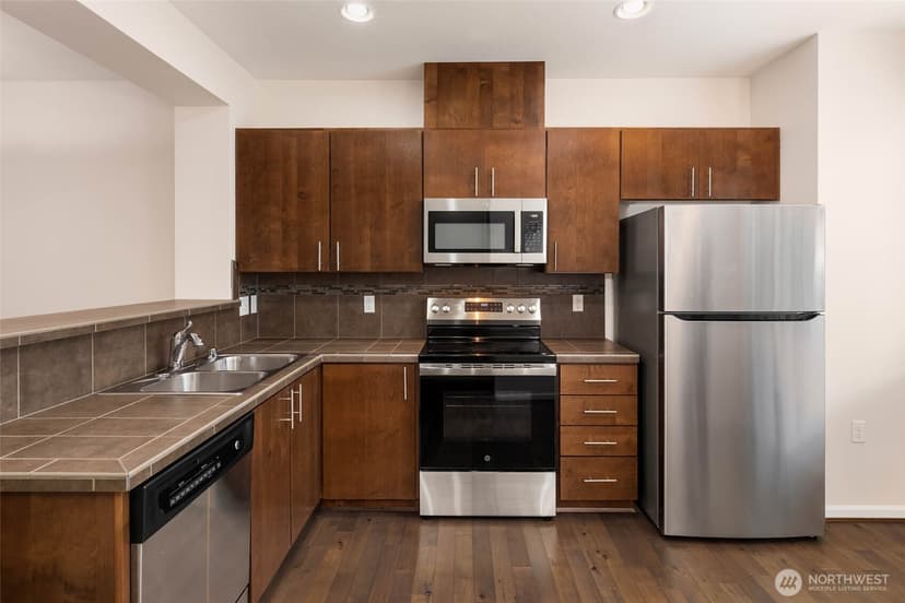 Property photo for 15720 Manor Way #G4, Lynnwood photo 5