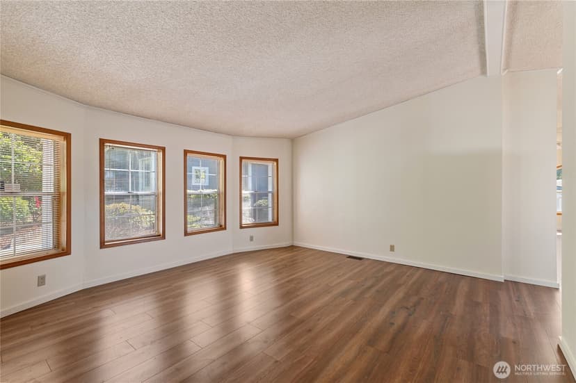 Property photo for 9466 Silver Creek Lane NW, Bremerton photo 6