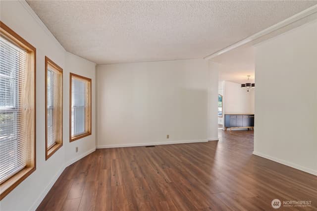 Property photo for 9466 Silver Creek Lane NW, Bremerton photo 5