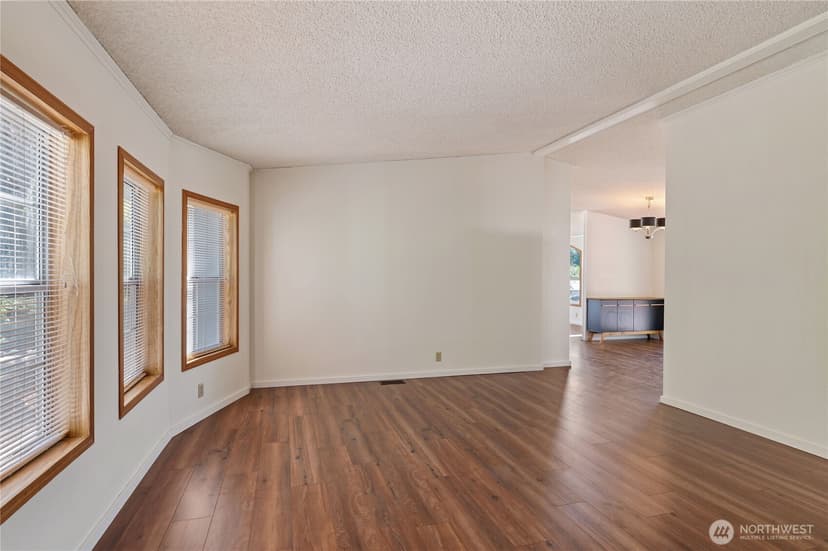 Property photo for 9466 Silver Creek Lane NW, Bremerton photo 5