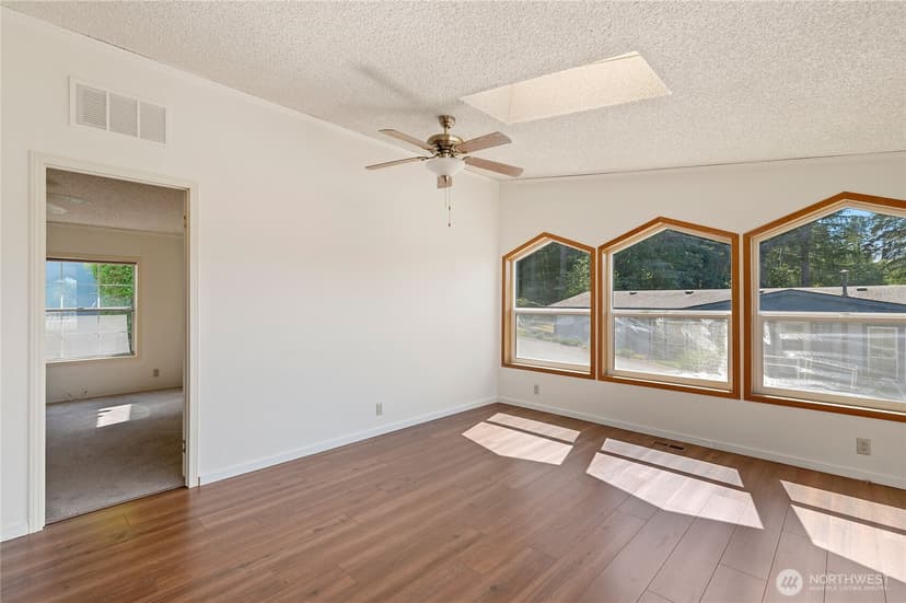 Property photo for 9466 Silver Creek Lane NW, Bremerton photo 18