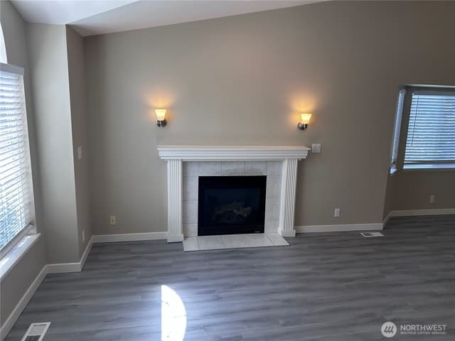 Property photo for 7621 67th Street NE, Marysville photo 3
