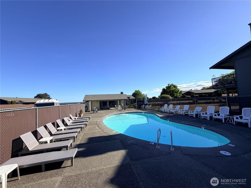 Property photo for 3590 Narrows View Lane NE #102, Bremerton photo 9
