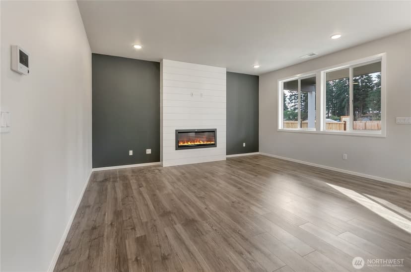 Property photo for 18306 37th Avenue Ct E, Tacoma photo 7