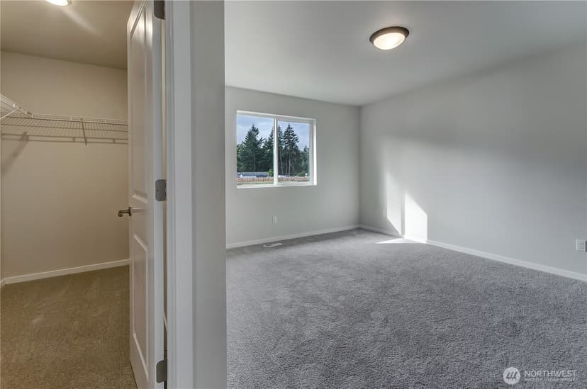 Property photo for 18306 37th Avenue Ct E, Tacoma photo 19