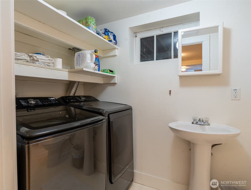 Property photo for 2218 E McGraw Street, Seattle photo 29