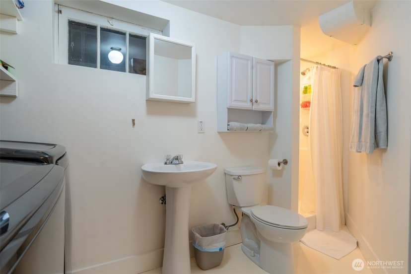 Property photo for 2218 E McGraw Street, Seattle photo 28