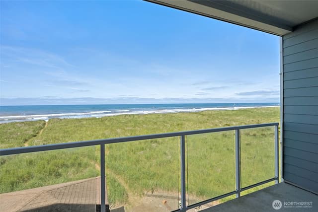 Property photo for 1307 Ocean Shores Boulevard SW #33, Ocean Shores photo 3