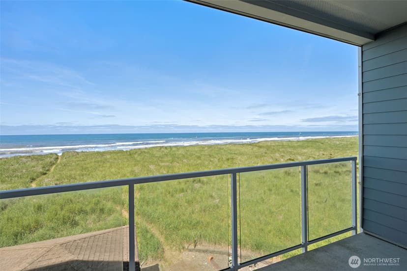 Property photo for 1307 Ocean Shores Boulevard SW #33, Ocean Shores photo 3