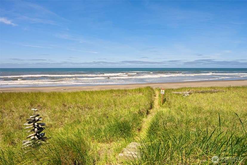 Property photo for 1307 Ocean Shores Boulevard SW #33, Ocean Shores photo 23
