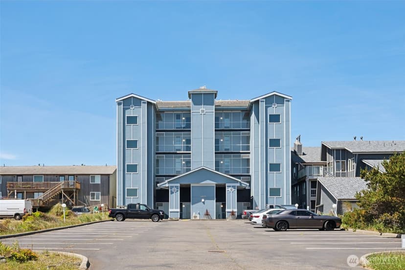 Property photo for 1307 Ocean Shores Boulevard SW #33, Ocean Shores photo 34