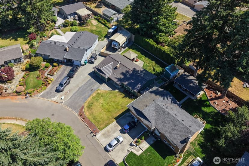 Property photo for 28504 23rd Avenue S, Federal Way photo 31
