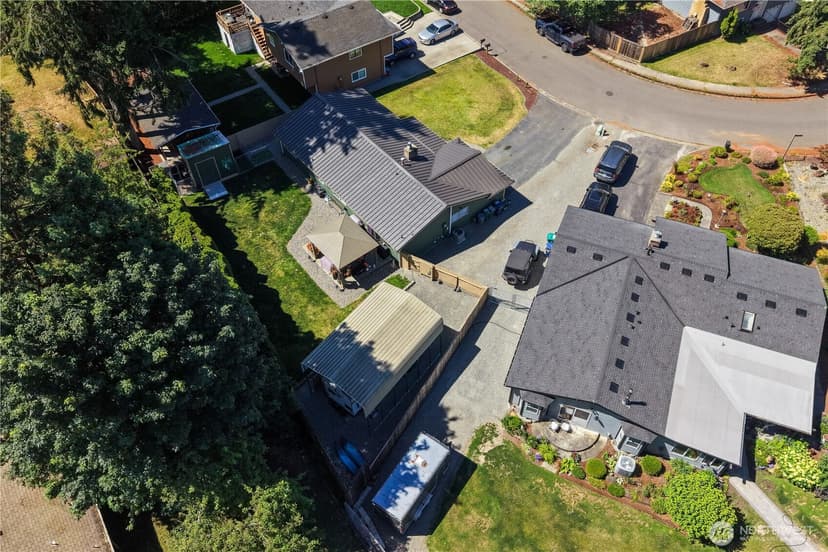 Property photo for 28504 23rd Avenue S, Federal Way photo 33