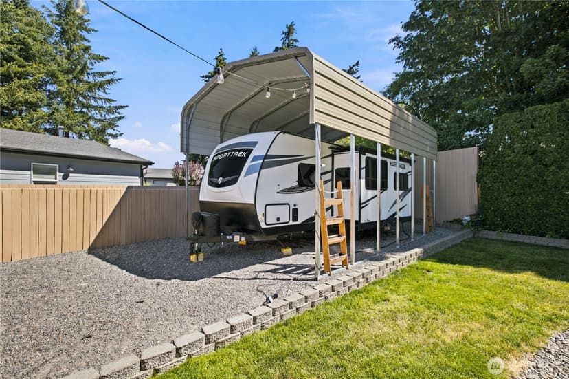 Property photo for 28504 23rd Avenue S, Federal Way photo 25
