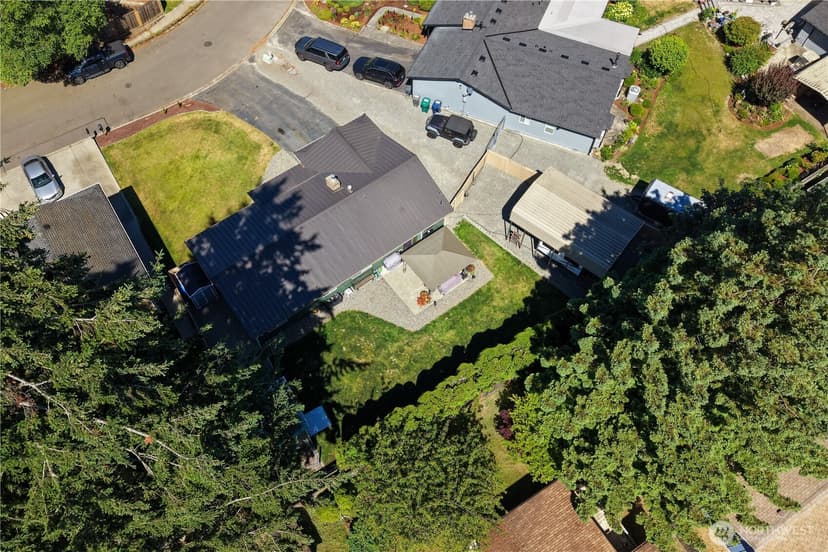Property photo for 28504 23rd Avenue S, Federal Way photo 32