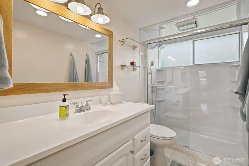 Property photo for 28504 23rd Avenue S, Federal Way photo 12