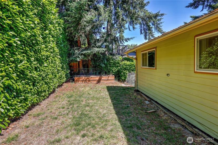 Property photo for 5929 Fern Avenue NE, Bremerton photo 12