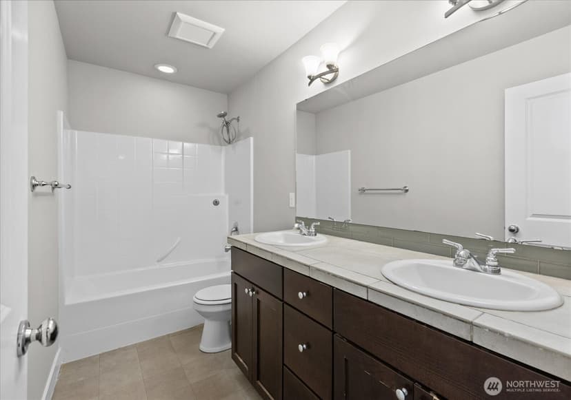 Property photo for 1226 178th Street SW, Lynnwood photo 29