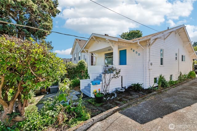 Property photo for 4055 Latona Avenue NE, Seattle