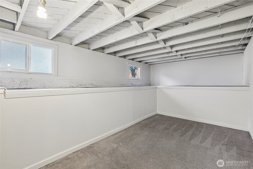 Property photo for 4055 Latona Avenue NE, Seattle photo 24