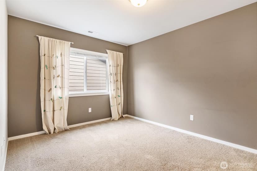 Property photo for 8342 75th Street NE, Marysville photo 18
