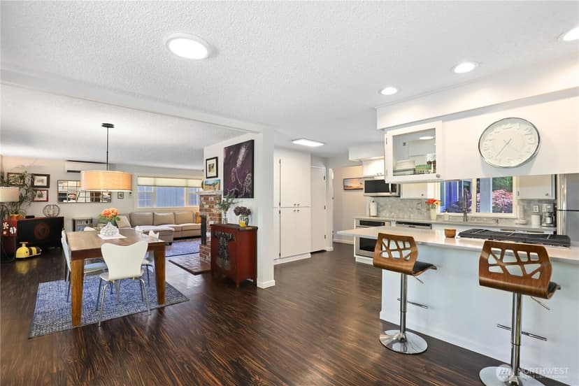 Property photo for 5121 Sunset Drive W, University Place photo 10