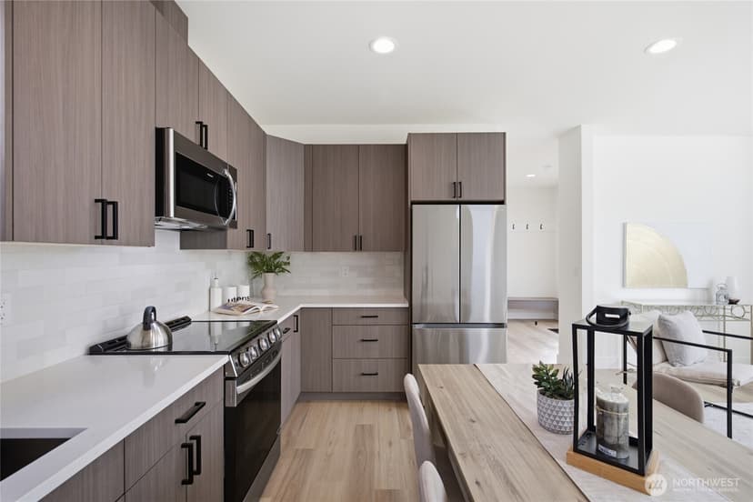 Property photo for 9321 Marcus Avenue S, Seattle photo 13