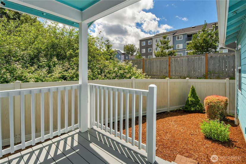 Property photo for 11024 Meridian Place W, Everett photo 18