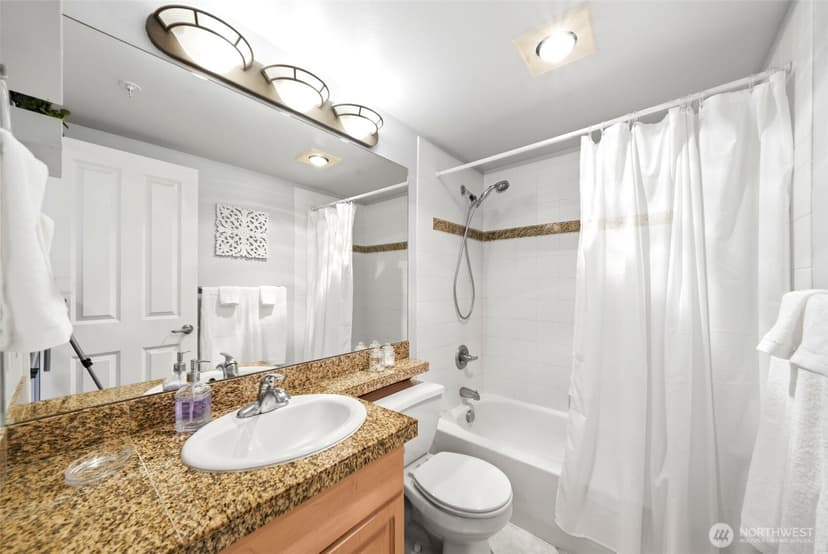 Property photo for 2433 NW 59th Street #202, Seattle photo 25