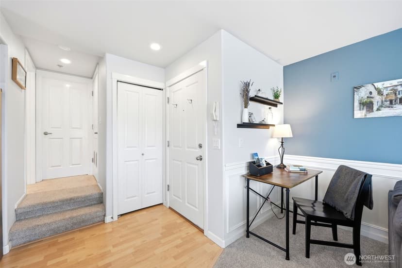 Property photo for 2433 NW 59th Street #202, Seattle photo 21