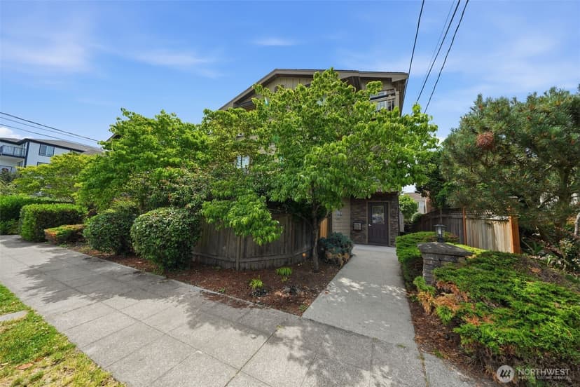 Property photo for 2433 NW 59th Street #202, Seattle photo 28