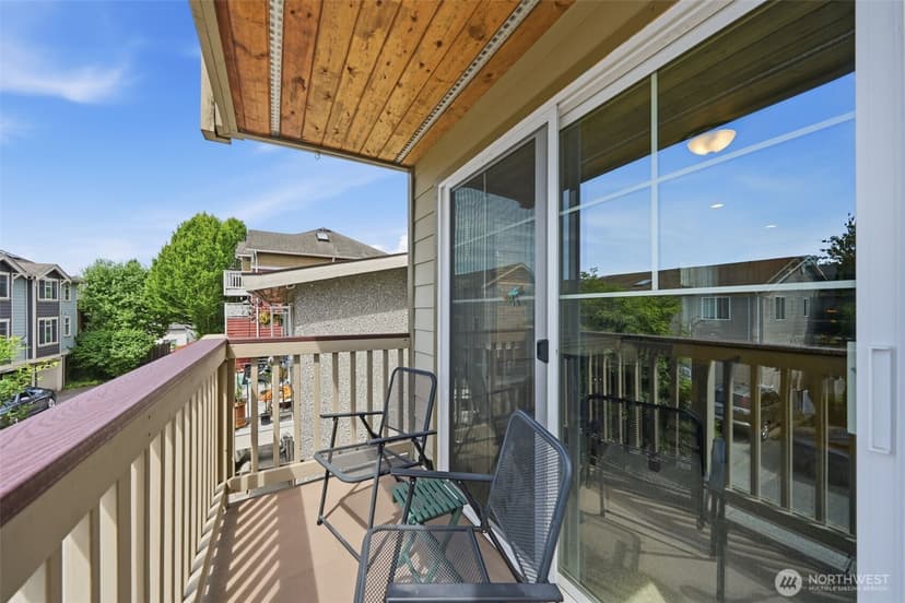Property photo for 2433 NW 59th Street #202, Seattle photo 19