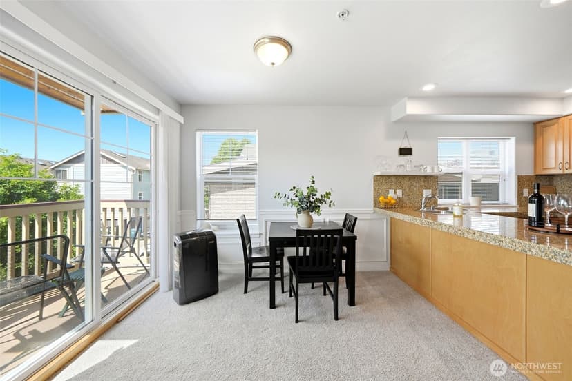 Property photo for 2433 NW 59th Street #202, Seattle photo 18