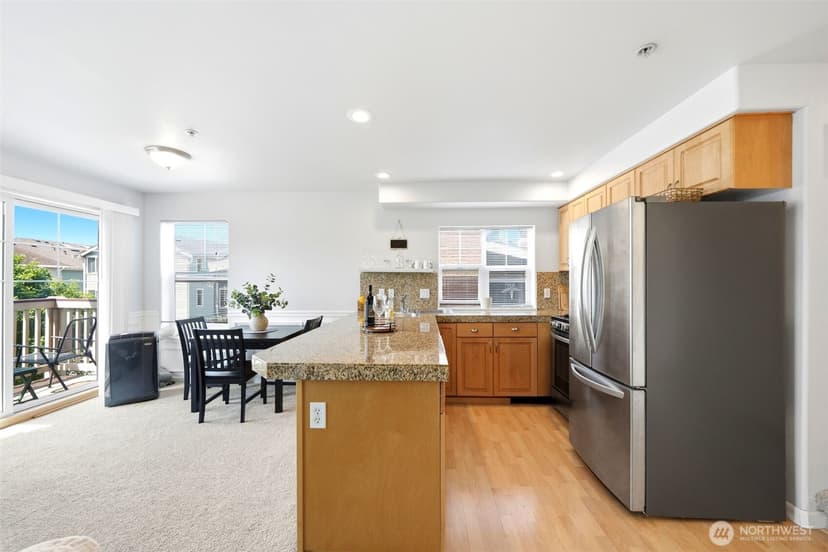 Property photo for 2433 NW 59th Street #202, Seattle photo 8