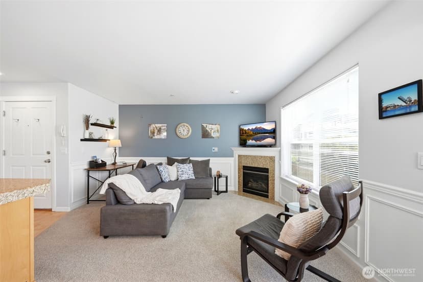 Property photo for 2433 NW 59th Street #202, Seattle photo 6