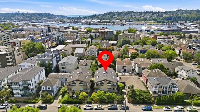 Property photo for 2433 NW 59th Street #202, Seattle photo 2