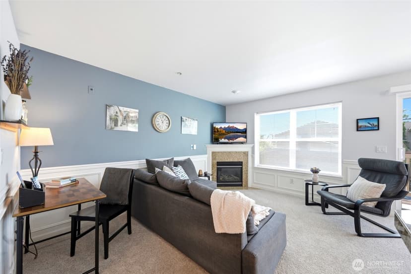 Property photo for 2433 NW 59th Street #202, Seattle photo 5