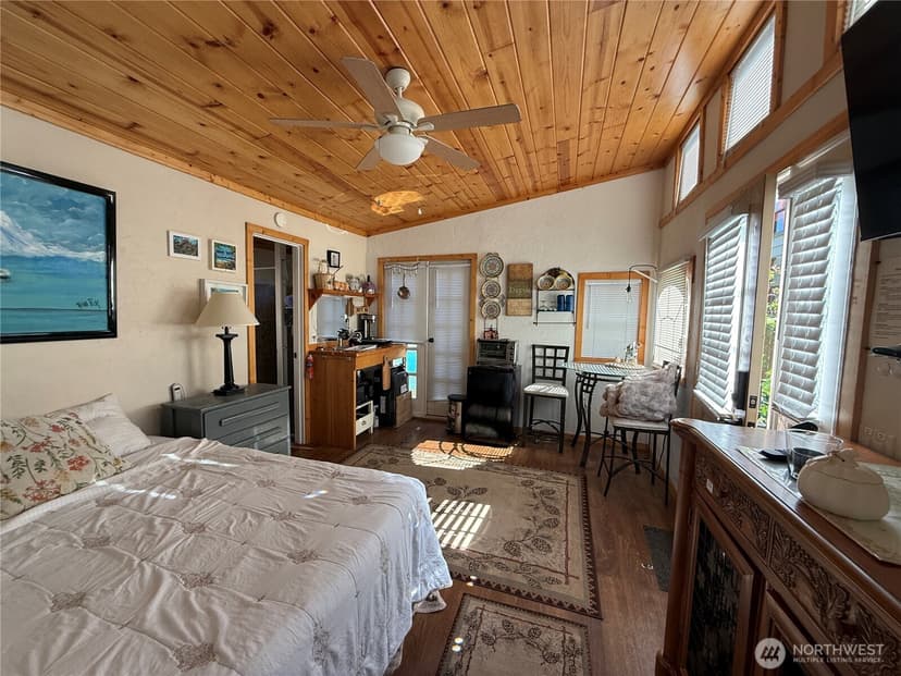Property photo for 914 Pacific Avenue, Bremerton photo 25