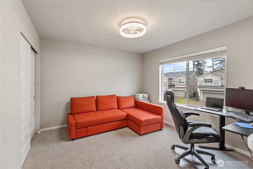 Property photo for 17621 Crossing Drive E, Puyallup photo 16