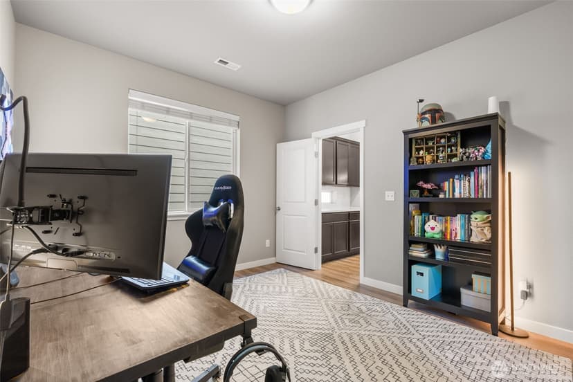 Property photo for 16208 78th Avenue Ct E, Puyallup photo 6