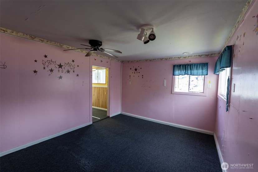 Property photo for 3 Fir Glen Drive SW, Lakewood photo 27
