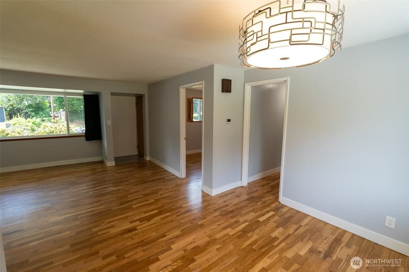 Property photo for 3 Fir Glen Drive SW, Lakewood photo 3