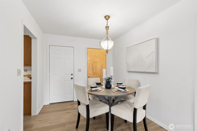 Property photo for 2613 NE 145th Street, Seattle photo 6