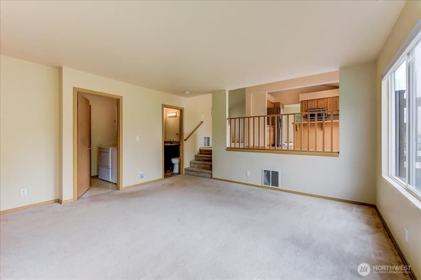 Property photo for 7001 60th Place NE, Marysville photo 14