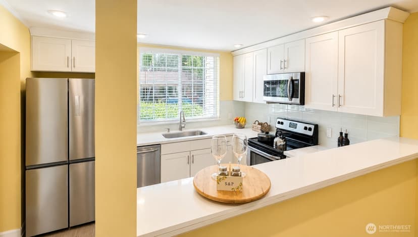 Property photo for 25235 SE Klahanie Blvd #K102, Sammamish photo 8